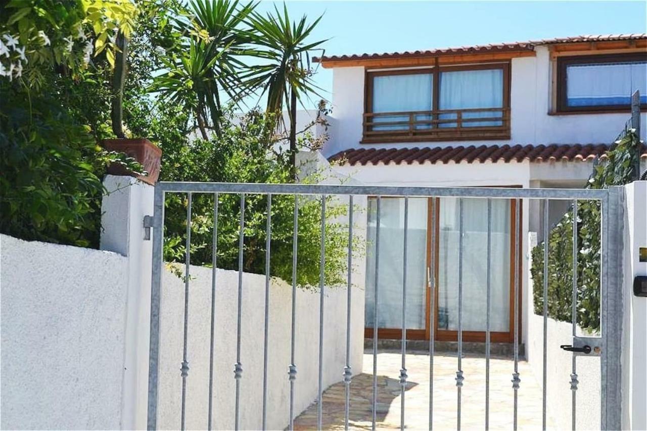 Casa Vacanze Il Faro Мурта-Мария Экстерьер фото