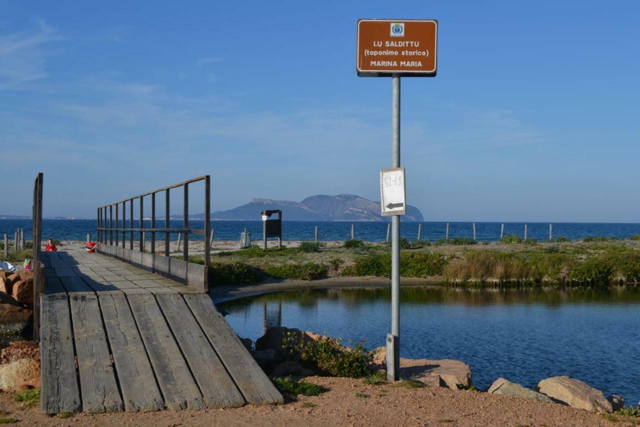 Casa Vacanze Il Faro Мурта-Мария Экстерьер фото